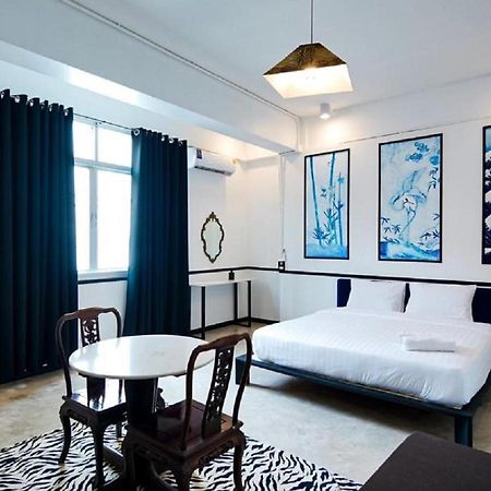 Apartamento The Character Yaowarat V เดอะ คาแรคเตอร์ เยาวราช 3 Bangkok Exterior foto